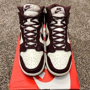 Size 8.5- Nike Dunk High Womens Burgundy Crush Shoes Sneakers 2022 DD1869-601